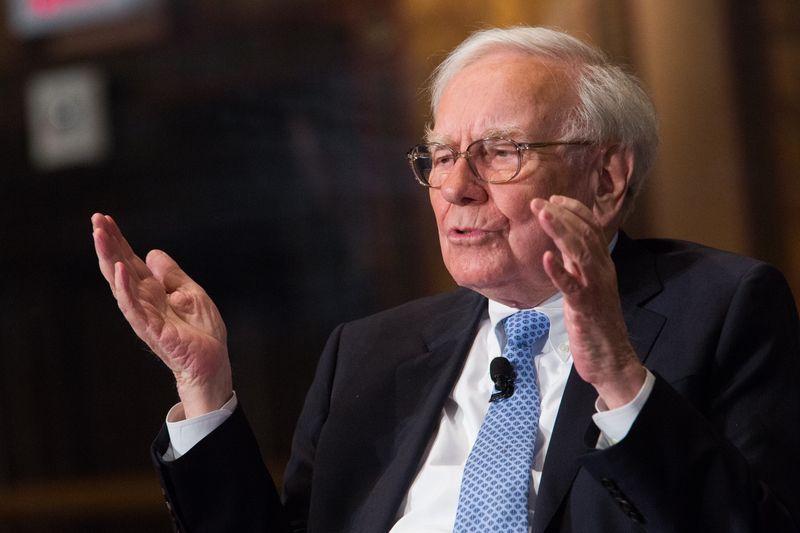 fool.com - Trevor Jennewine - Warren Buffett Says Buy This Vanguard Index Fund -- It Could Turn $400 Per Month Into $820,000