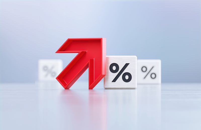 fool.com - Matt DiLallo - Why I'd Still Buy This 10%-Yielding Dividend Stock After the Fed's Latest Hike