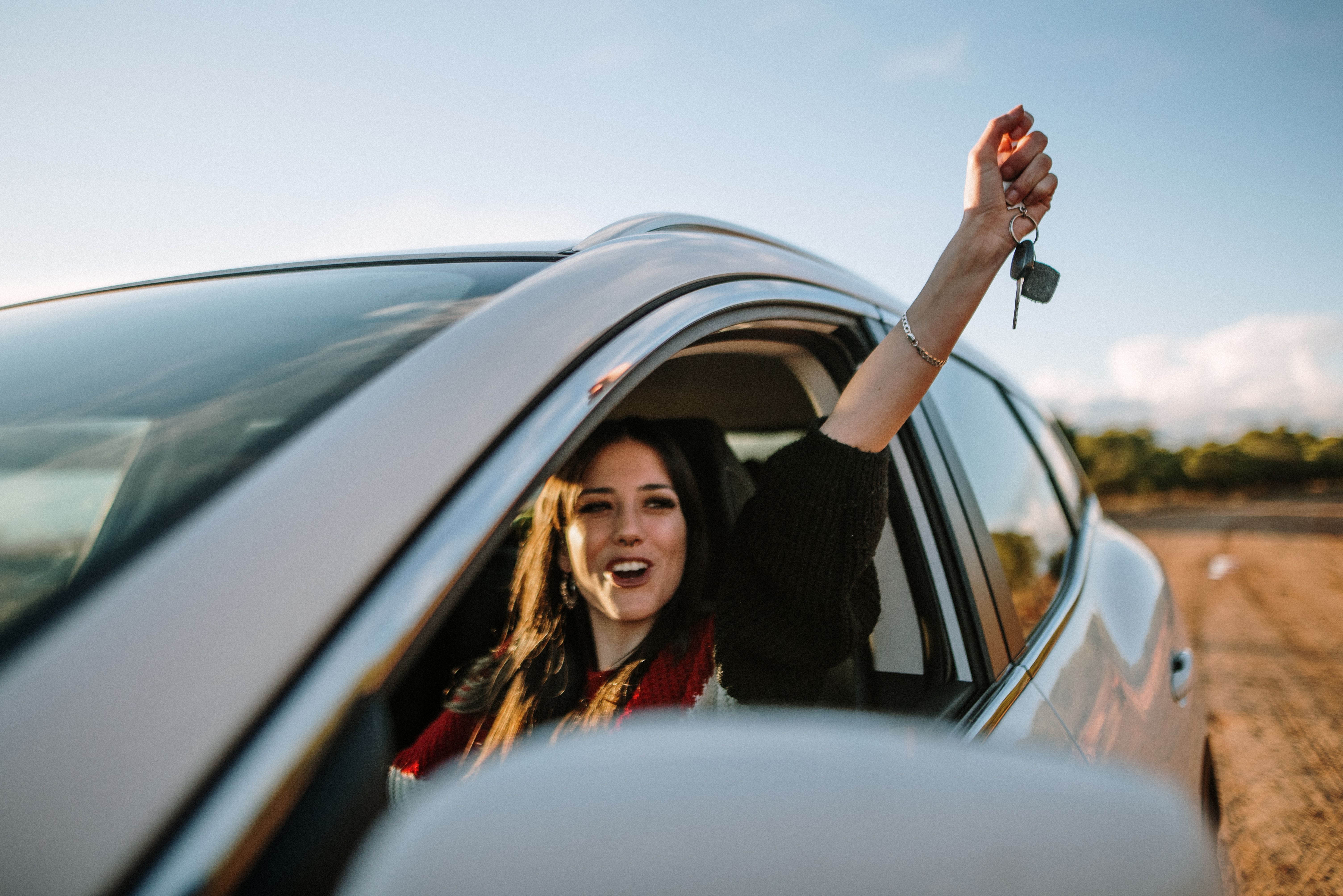 Paradice Investment Management Dumps $32 Million Worth of Openlane (NYSE: KAR) Stock: Should Investors Sell Too?