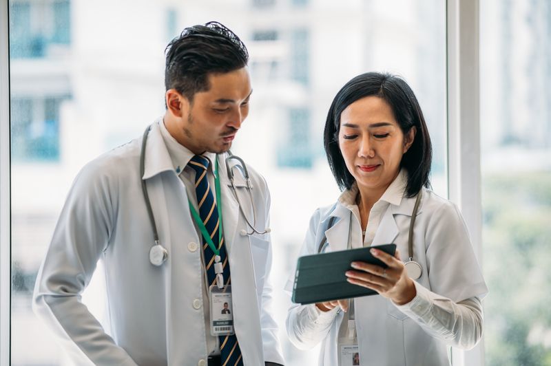 fool.com - Brendan Coffey - AbbVie vs. Novo Nordisk: Which Healthcare Stock Is a Better Buy in 2026?