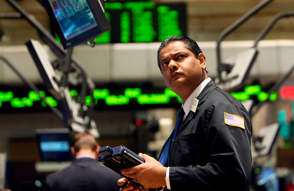 Wall Street Biggest Bubble May Be Popping ( No , Not AI ), and It Has Dire Consequences for the Stock Market