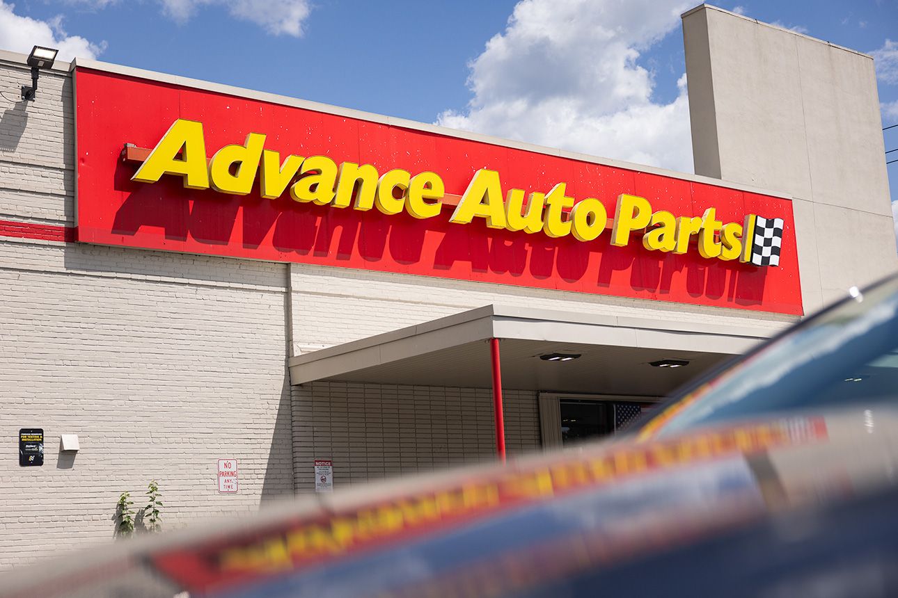 fool.com - Brendan Coffey - Advance Auto Parts vs. Dick's Sporting Goods: Are Consumers Focusing on Car Repair or Exercise More in 2026?