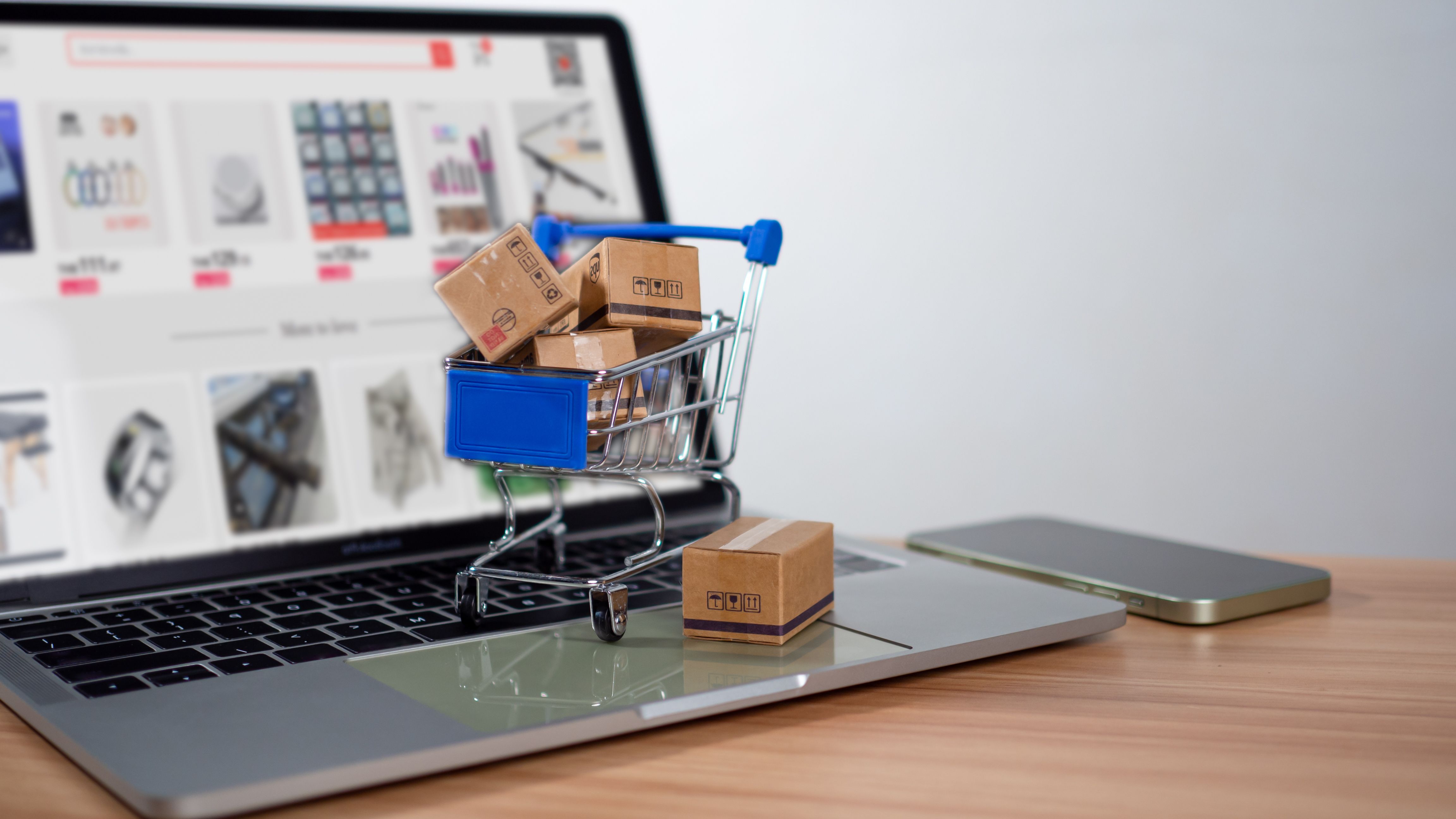 fool.com - Adria Cimino - Amazon's 'Safe' Retail Business Earns Less Than AWS Does. Is the Stock Still a Good Buy for Cautious Investors?