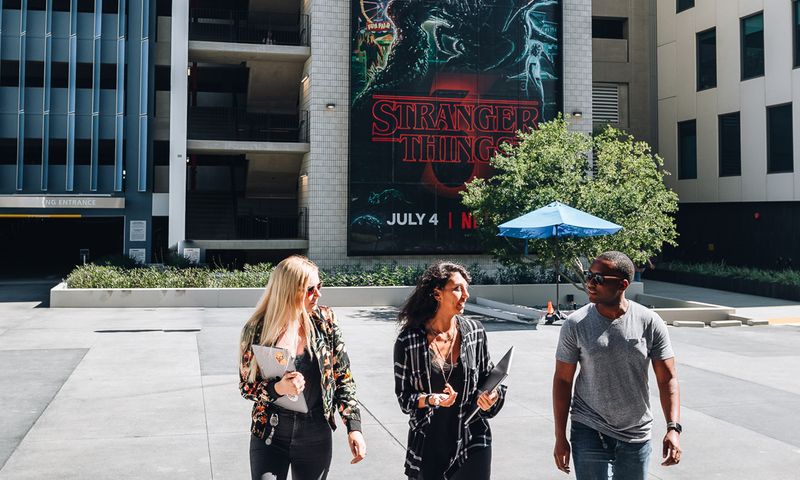 fool.com - Daniel Sparks - A Video Game Trailer Was Netflix's Most-Watched English Film Late Last Month. Here's Why This Matters for Investors.