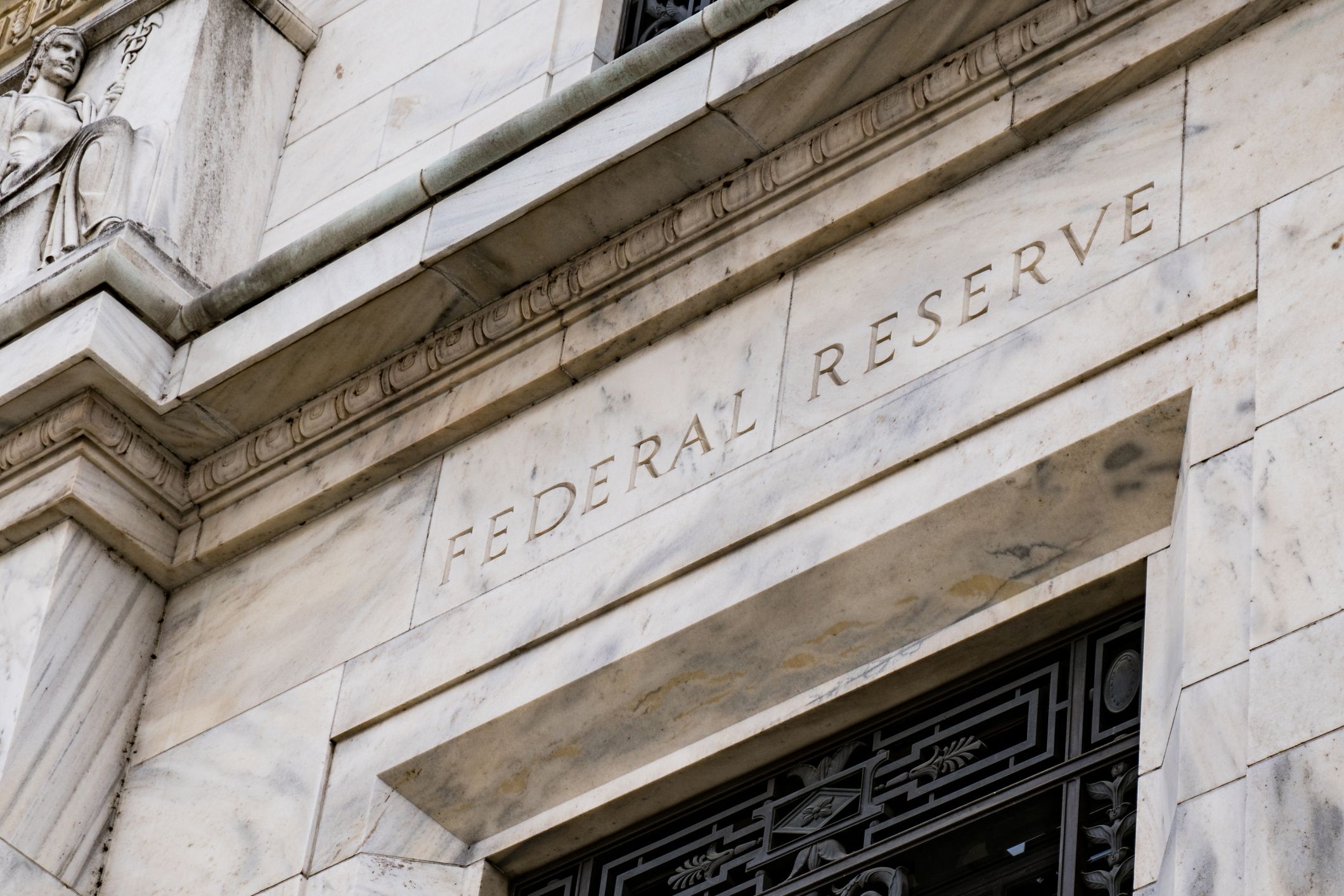 fool.com - Jeremy Bowman - The Fed Holds Interest Rates in a 10-2 Vote. Here's What This Means for Artificial Intelligence (AI) Stocks.