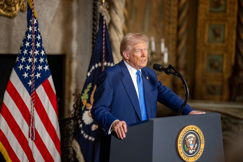 fool.com - Trevor Jennewine - The Stock Market Flashes a Warning as Investors Get Bad News About President Trump's Economy. History Says This Will Happen Next.
