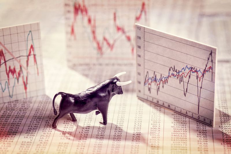 fool.com - Trevor Jennewine - The 2 Best Nasdaq-100 Stocks to Buy Now, According to Wall Street