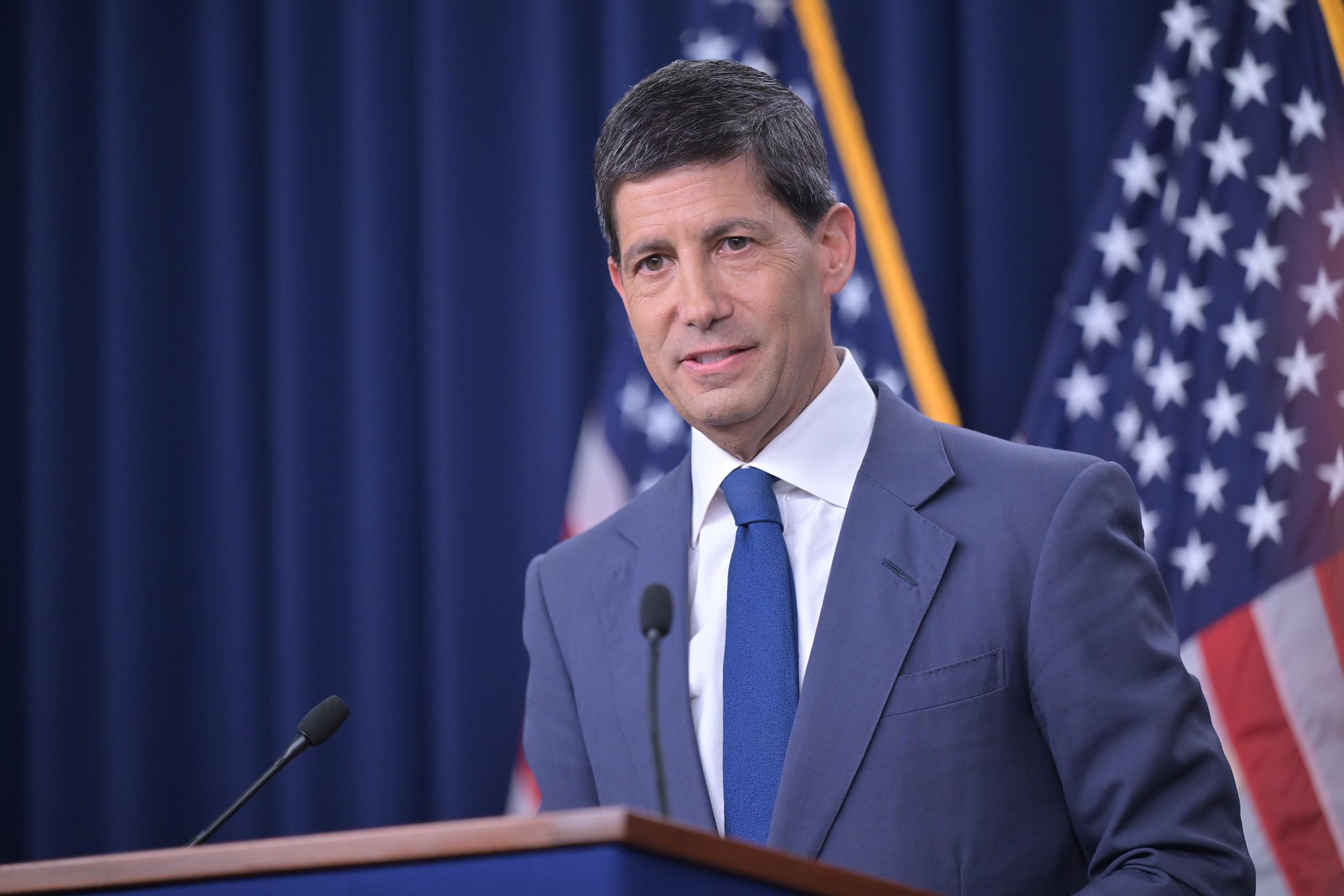 The U . S . Treasury Bond Market Intervention Is a Nightmare Scenario for Fed Chair Kevin Warsh and the FOMC