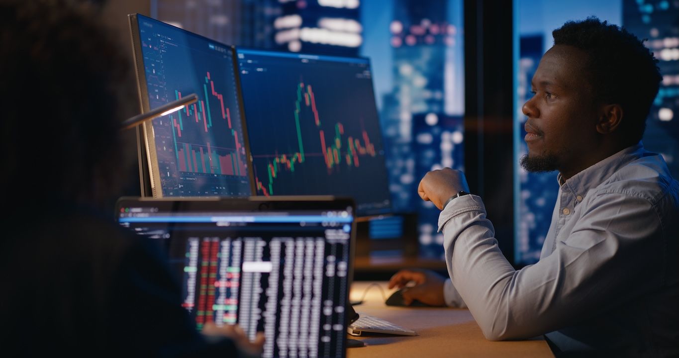 fool.com - Erin Kennedy - PayPal vs. SoFi Technologies: Which Financial Stock Is a Better Buy in 2026?